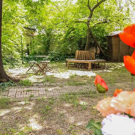 Economic 2Sb Apartment In Lively Area Виена Екстериор снимка
